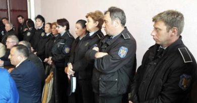 Primarul Constantin Toma, din nou învins în instanță. Tribunalul a dat dreptate angajaților Poliției Locale