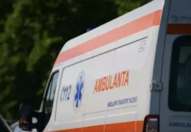 Femeie lovită pe trecerea de pietoni în municipiul Buzău. Victima a ajuns la spital